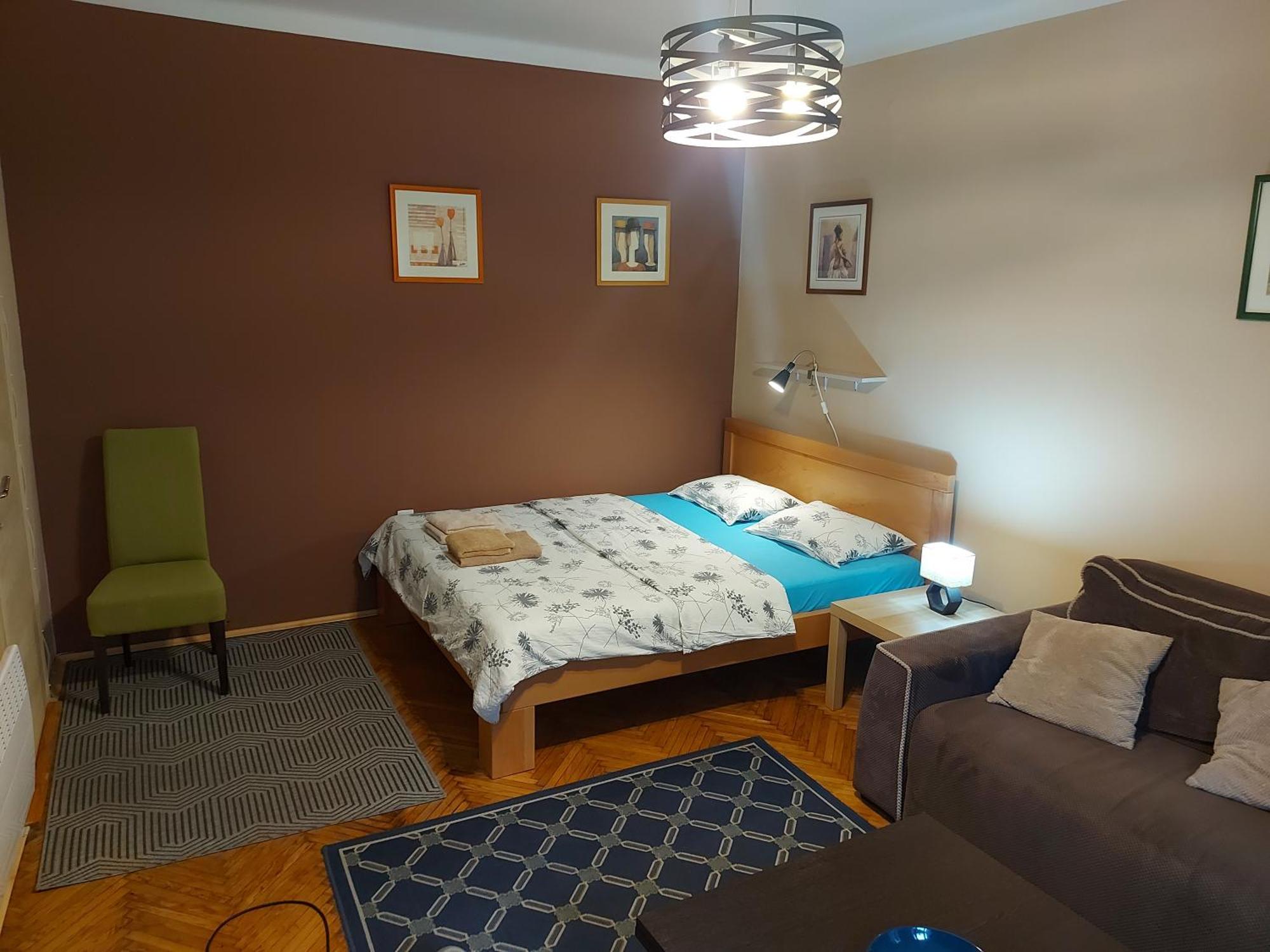 Apartman By The Park Free Parking